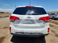 2015 KIA Sorento photo