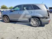 2015 KIA Sorento photo