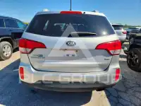 2015 KIA Sorento photo