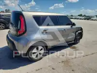 2015 KIA Soul фото