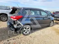 2015 KIA Rondo фото