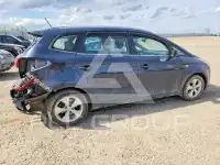 2015 KIA Rondo photo