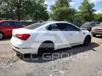 2015 KIA Cadenza photo