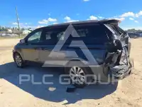 2015 KIA Sedona фото