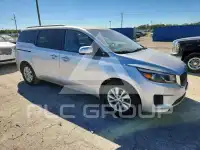 2015 KIA Sedona фото