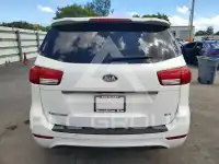 2015 KIA Sedona photo