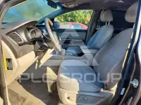2015 KIA Sedona фото