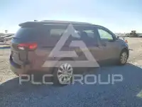 2015 KIA Sedona фото