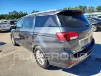 2015 KIA Sedona photo