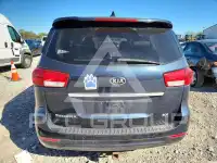 2015 KIA Sedona photo