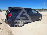 2015 KIA Sedona фото