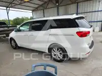2015 KIA Sedona фото
