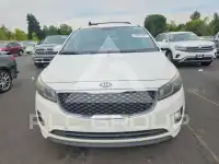 2015 KIA Sedona фото