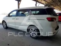 2015 KIA Sedona photo