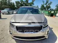 2015 KIA Sedona фото