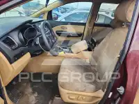 2015 KIA Sedona фото