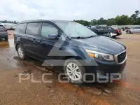 2015 KIA Sedona фото