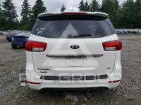 2015 KIA Sedona photo