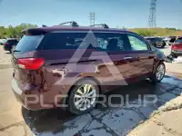 2015 KIA Sedona фото