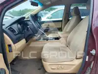 2015 KIA Sedona фото