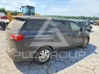 2015 KIA Sedona фото