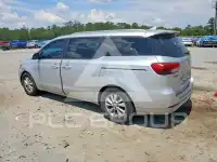 2015 KIA Sedona фото