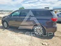 2015 KIA Sedona фото