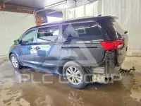 2015 KIA Sedona photo