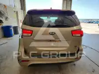 2015 KIA Sedona photo