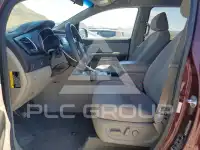 2015 KIA Sedona фото