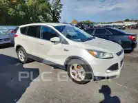 2015 Ford ESCAPE photo