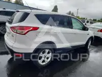 2015 Ford ESCAPE photo