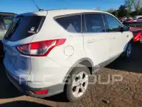 2015 Ford ESCAPE photo