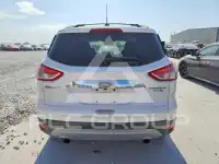 2015 Ford ESCAPE photo