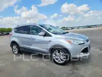2015 Ford ESCAPE photo