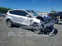 2015 Ford ESCAPE photo