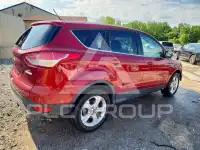 2015 Ford ESCAPE photo