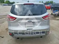 2015 Ford ESCAPE photo