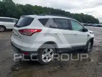 2015 Ford ESCAPE photo