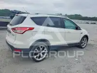 2015 Ford ESCAPE photo