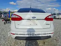 2015 Ford FIESTA фото