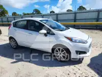 2015 Ford FIESTA фото