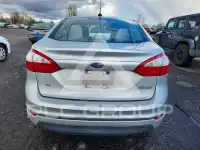 2015 Ford FIESTA фото