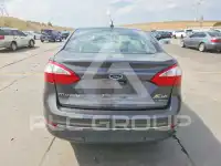 2015 Ford FIESTA фото