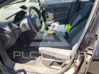 2015 Ford FIESTA фото