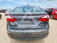 2015 Ford FIESTA фото