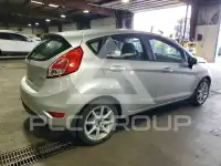 2015 Ford FIESTA фото