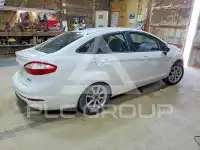 2015 Ford FIESTA фото