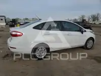 2015 Ford FIESTA фото