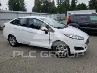 2015 Ford FIESTA фото